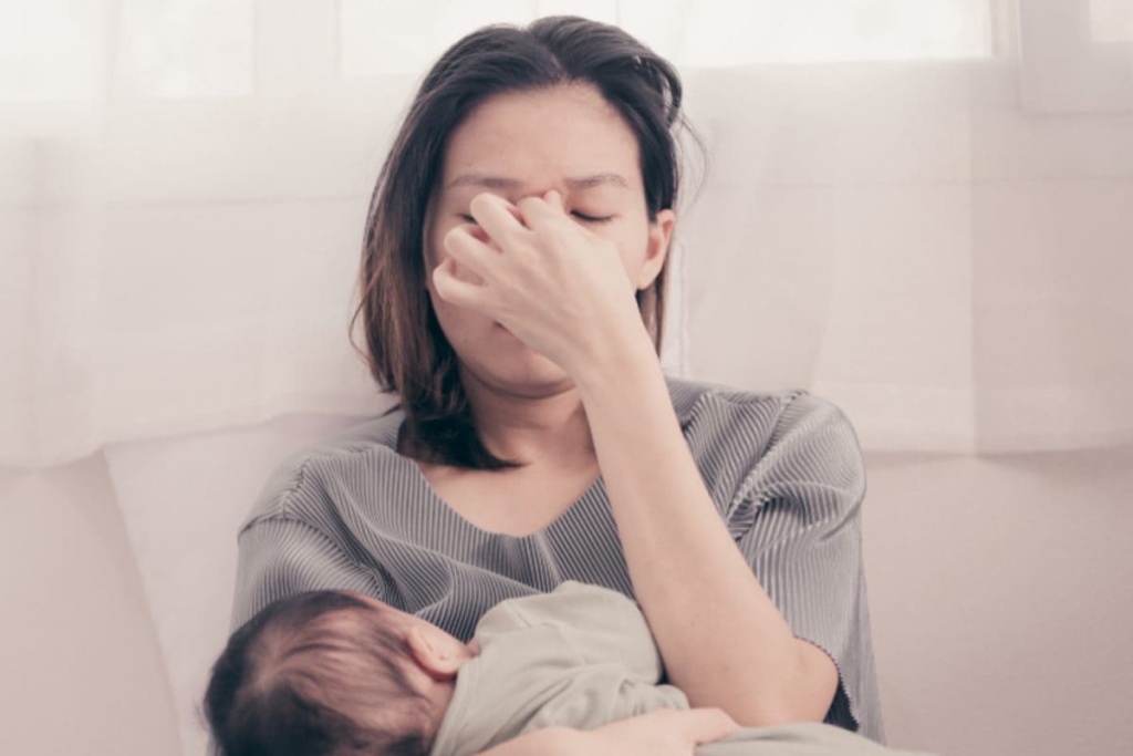 депрессия после родов как бороться